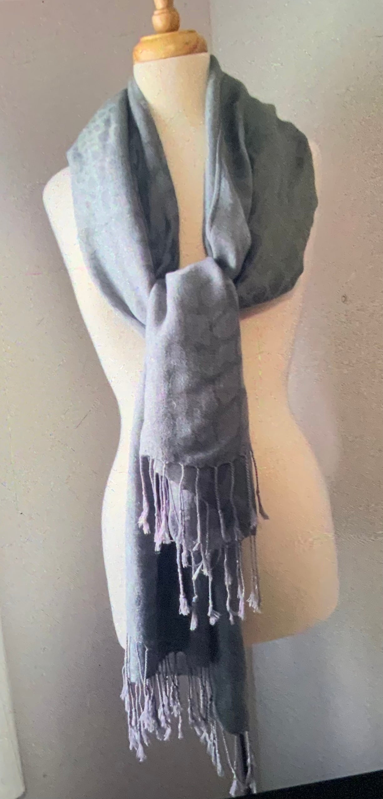 Beautiful Grey Scarf/Wrap