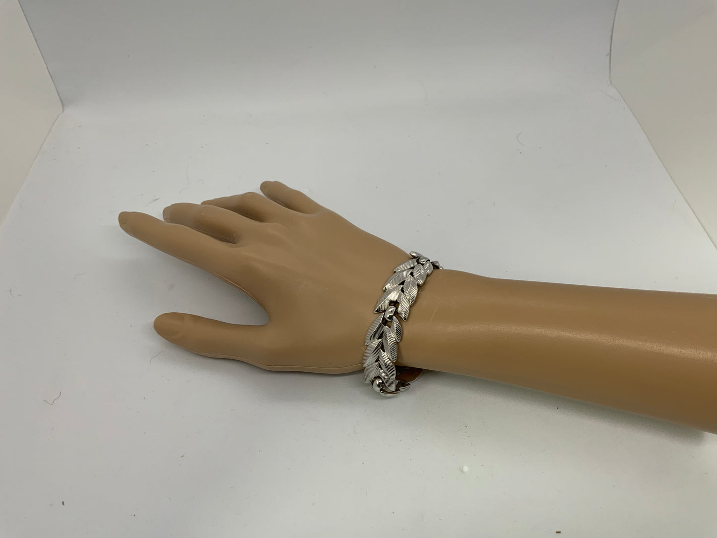 Vintage Monet Leaf Design Bracelet