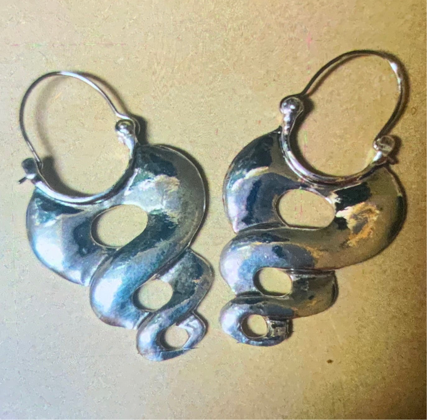 Beautiful Tribal Curl Silver Earrings