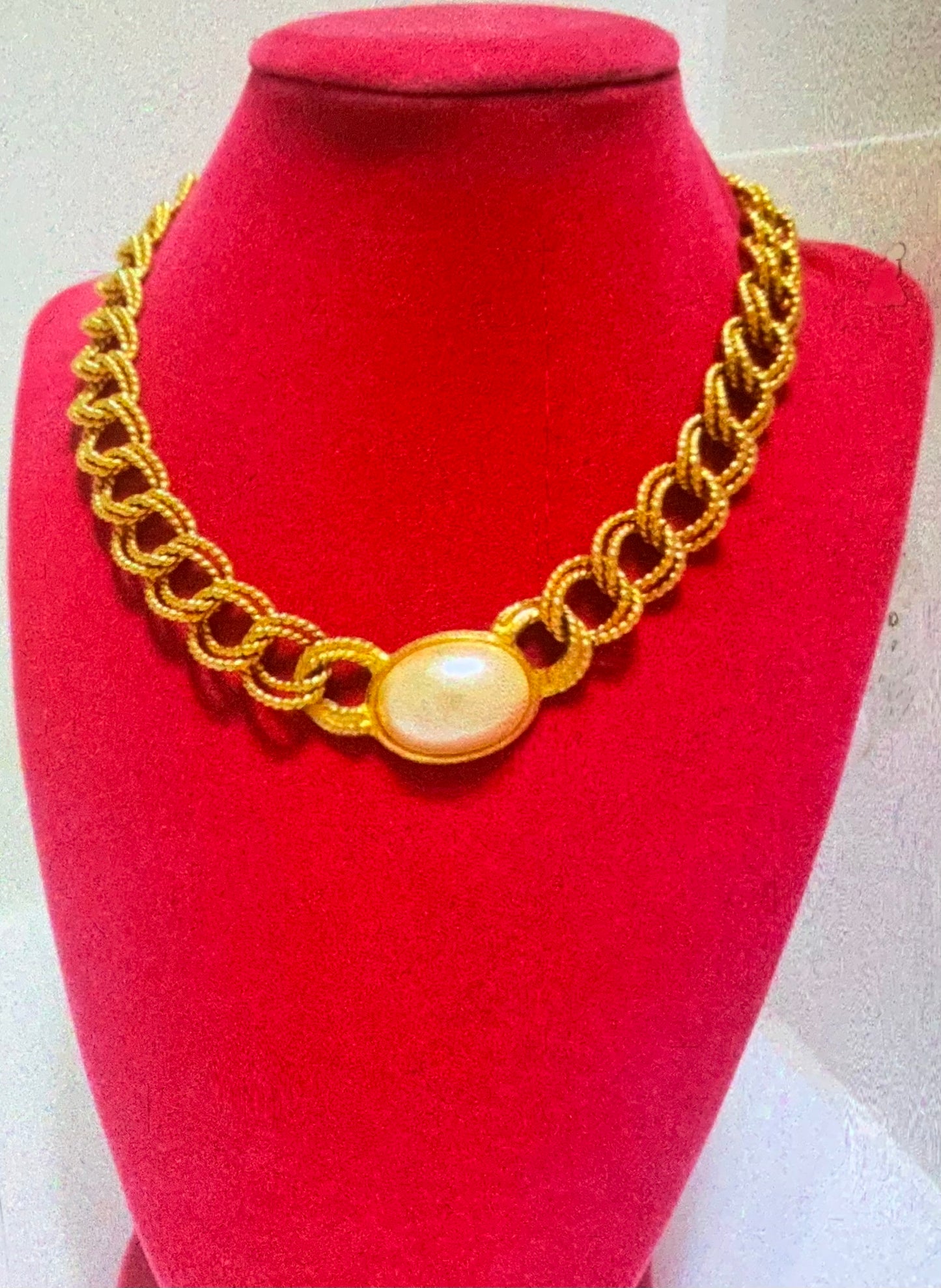 Vintage Napier Gold Tone Necklace with Faux Pearl