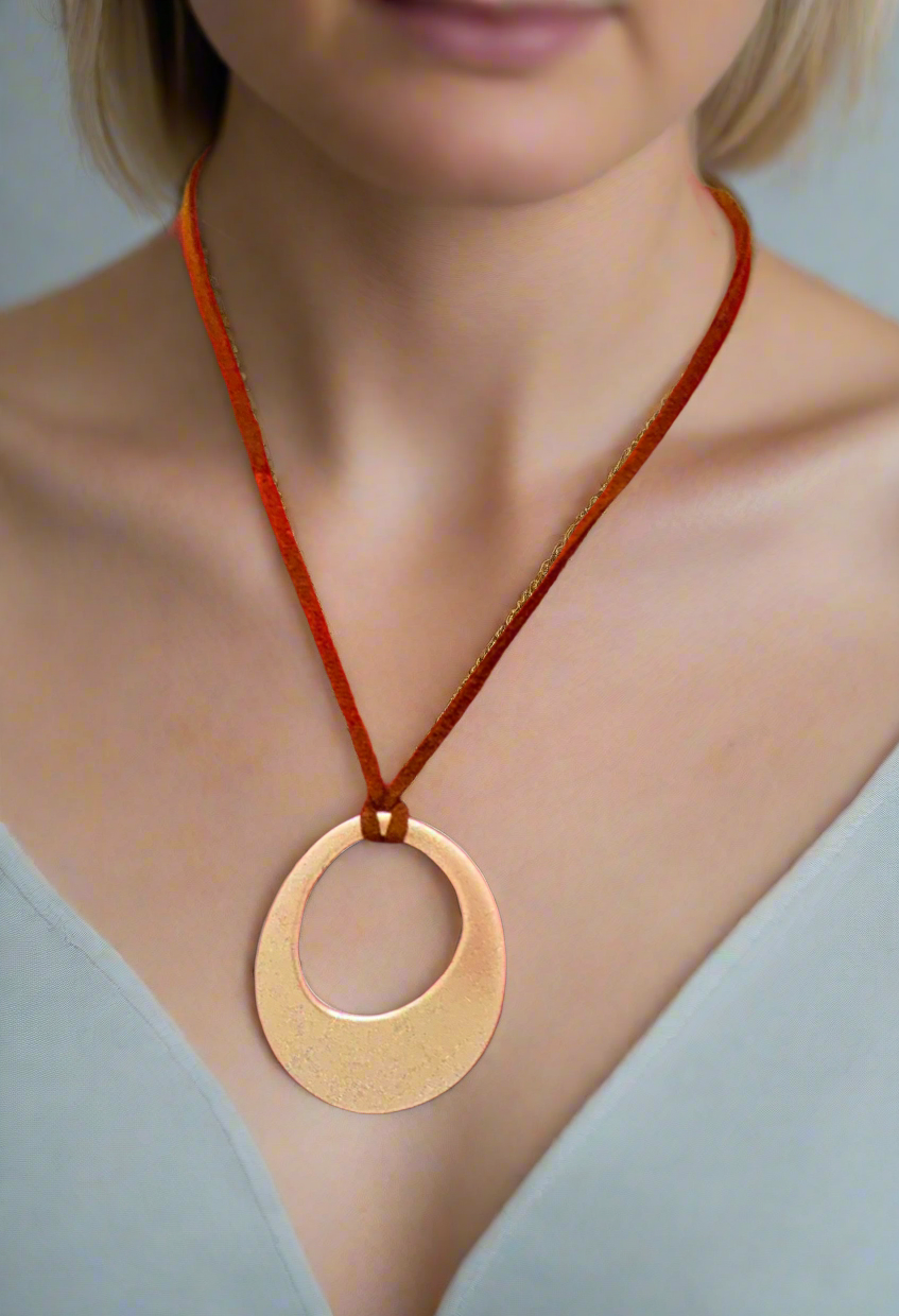 Sacina Silver O Ring Brown Leather Chocker Necklace