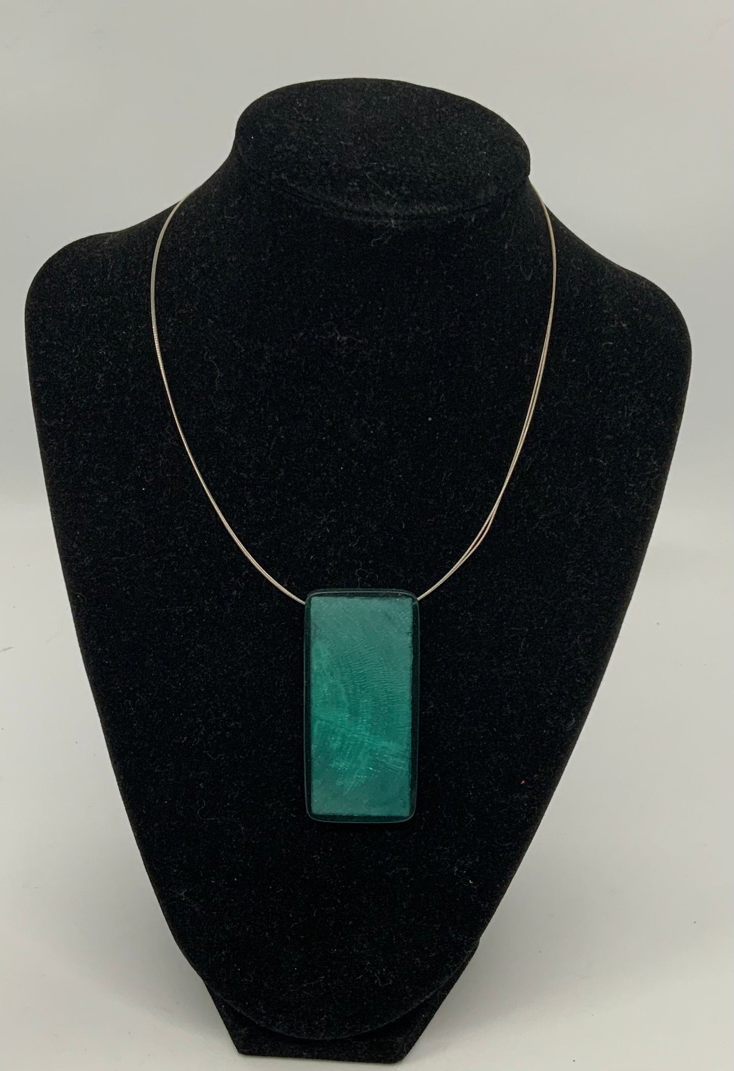 Beautiful Silver Chain w/ Amazonite Pendant
