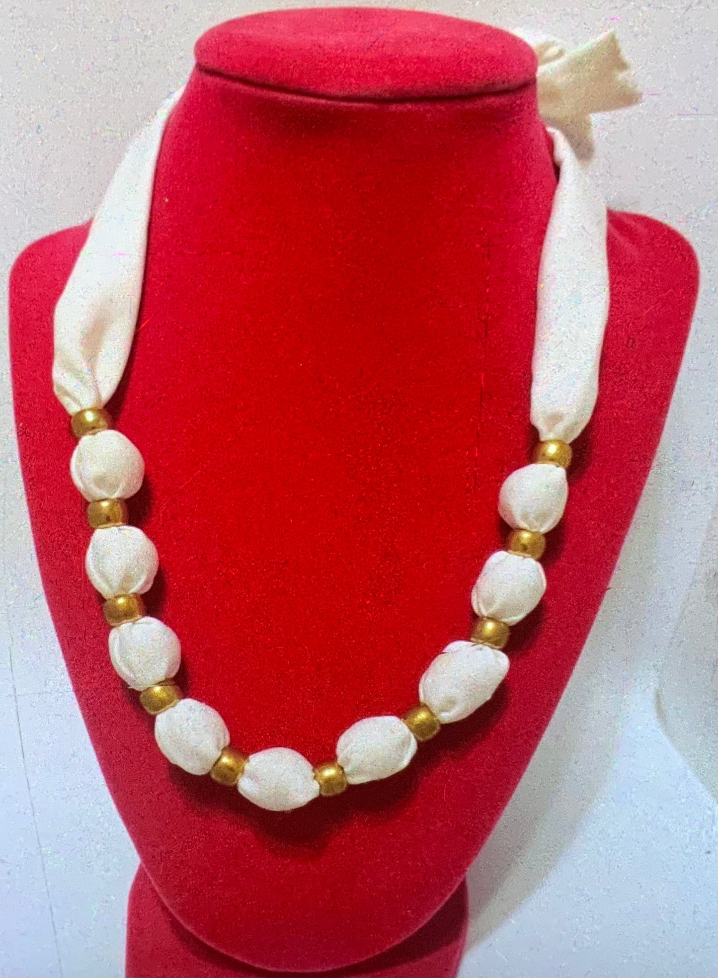 Vintage White Cloth Necklace